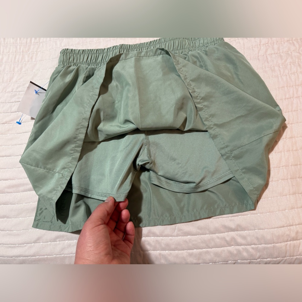 Aeropostale Women's Sage Green Skort